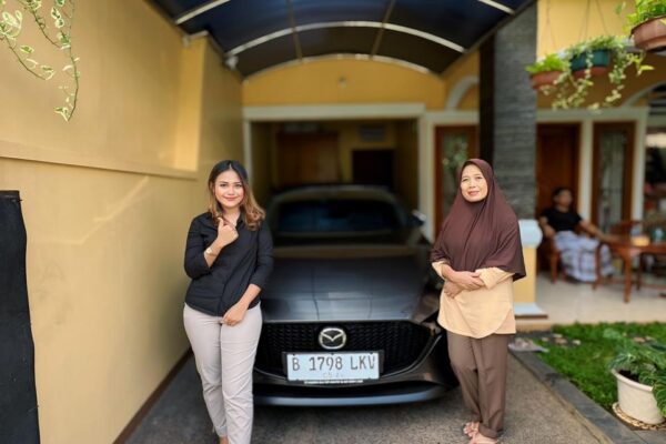 Customer Mazda