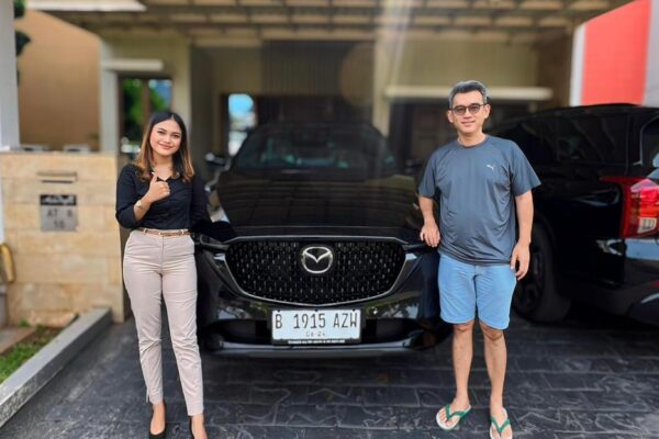 Customer Mazda